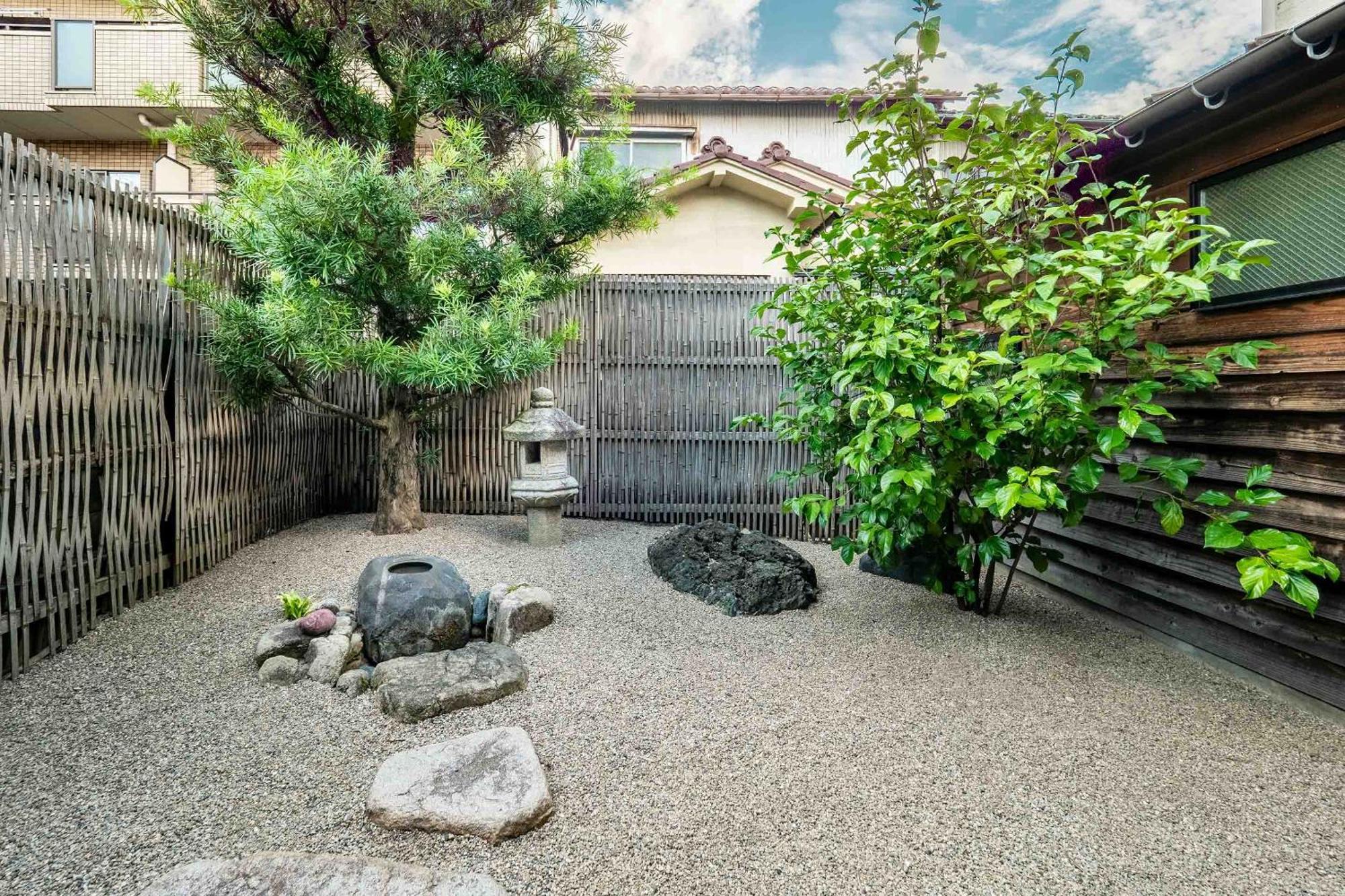 Вилла Higashiyama Kageroi Канандзава Экстерьер фото